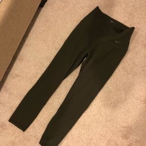 Nike dri fit high waisted leggings